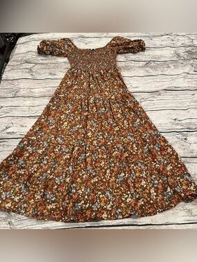 Moon River Hippie Smocked Floral Peasant Dress Size Small
